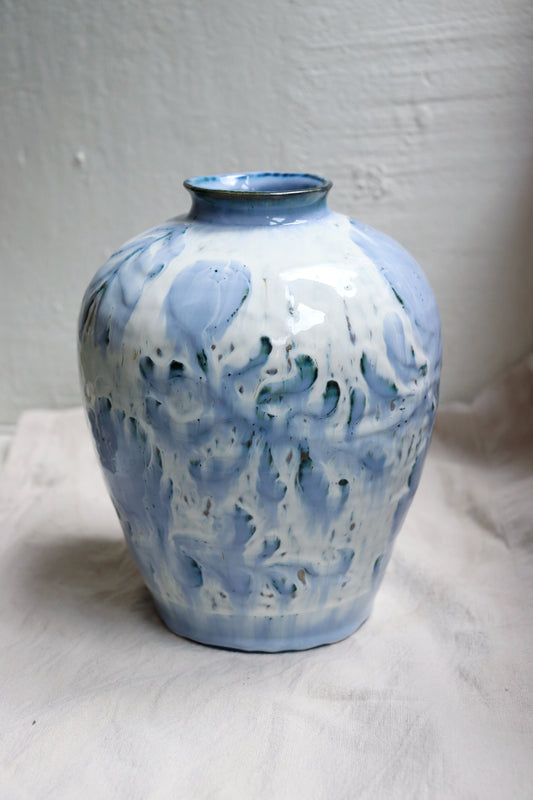 Sgraffito vas blommor