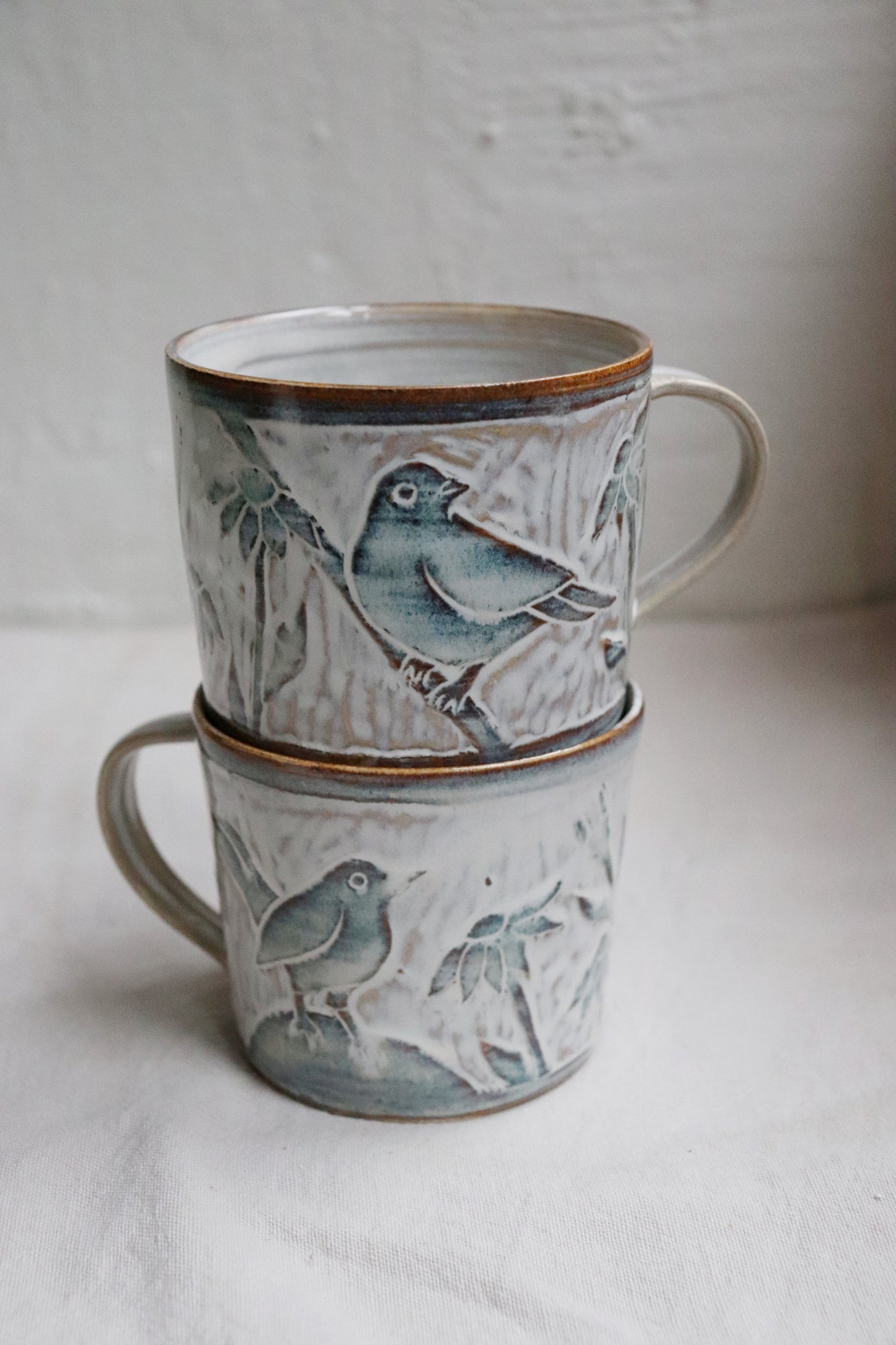 Sgraffitokopp - koltrast