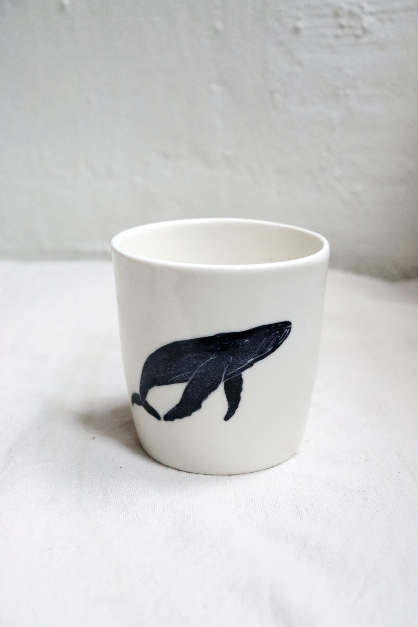 Porslinskopp mindre - knölval